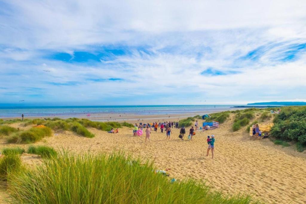 An Oasis Of Serenity In Camber Sands - Brand New 8 Berth Caravan Hotell Exteriör bild